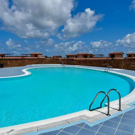 Do Juano Βίλα Lajares